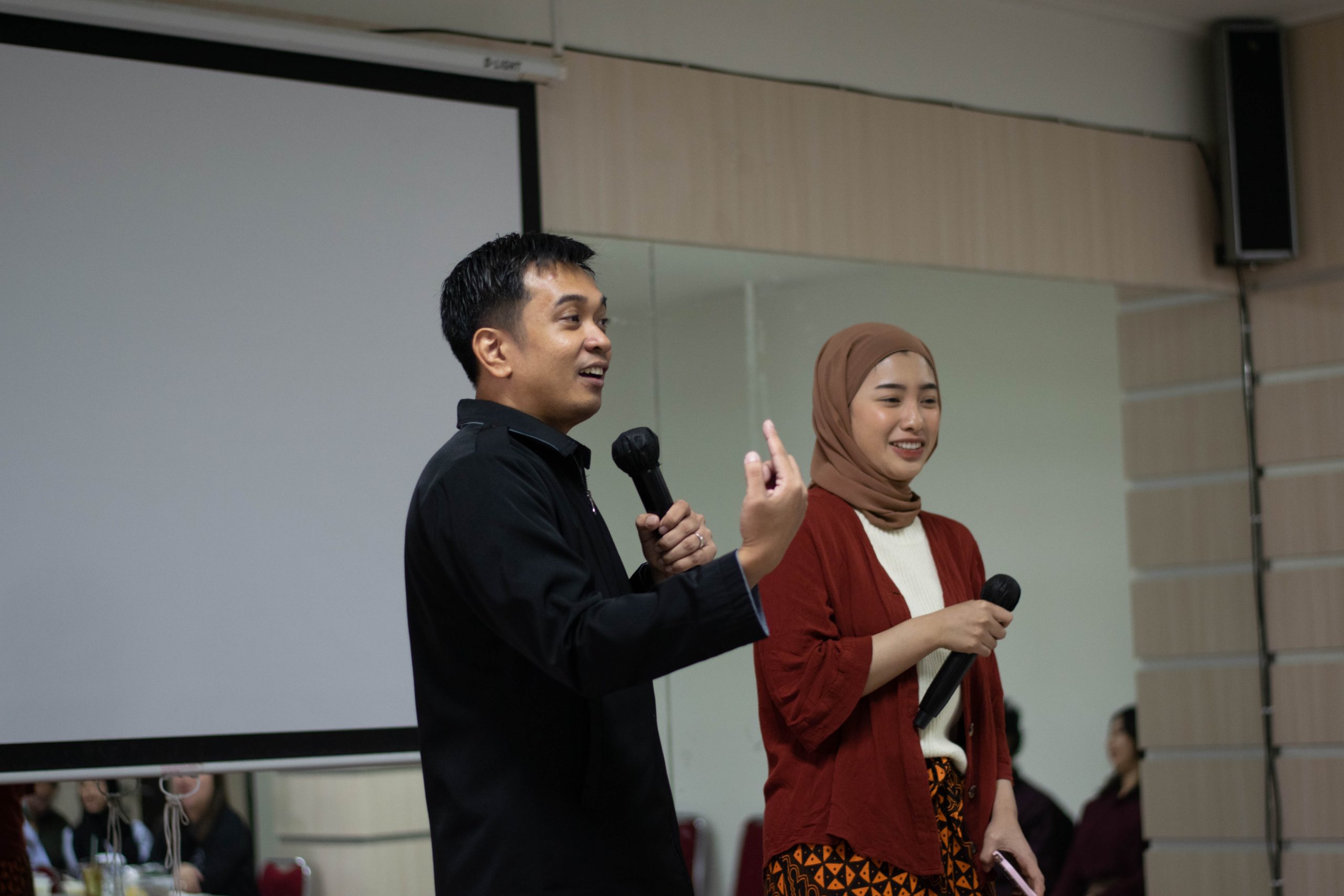 Filipino motivational speaker and author Lloyd Luna is founder and chairperson of Yakap sa Mamamayan Yaman Advocacy Cooperative Filipino motivational speaker and author Lloyd Luna is founder and chairperson of Yakap sa Mamamayan Yaman Advocacy Cooperative